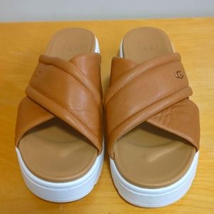 UGG brown platform sandal, size 5